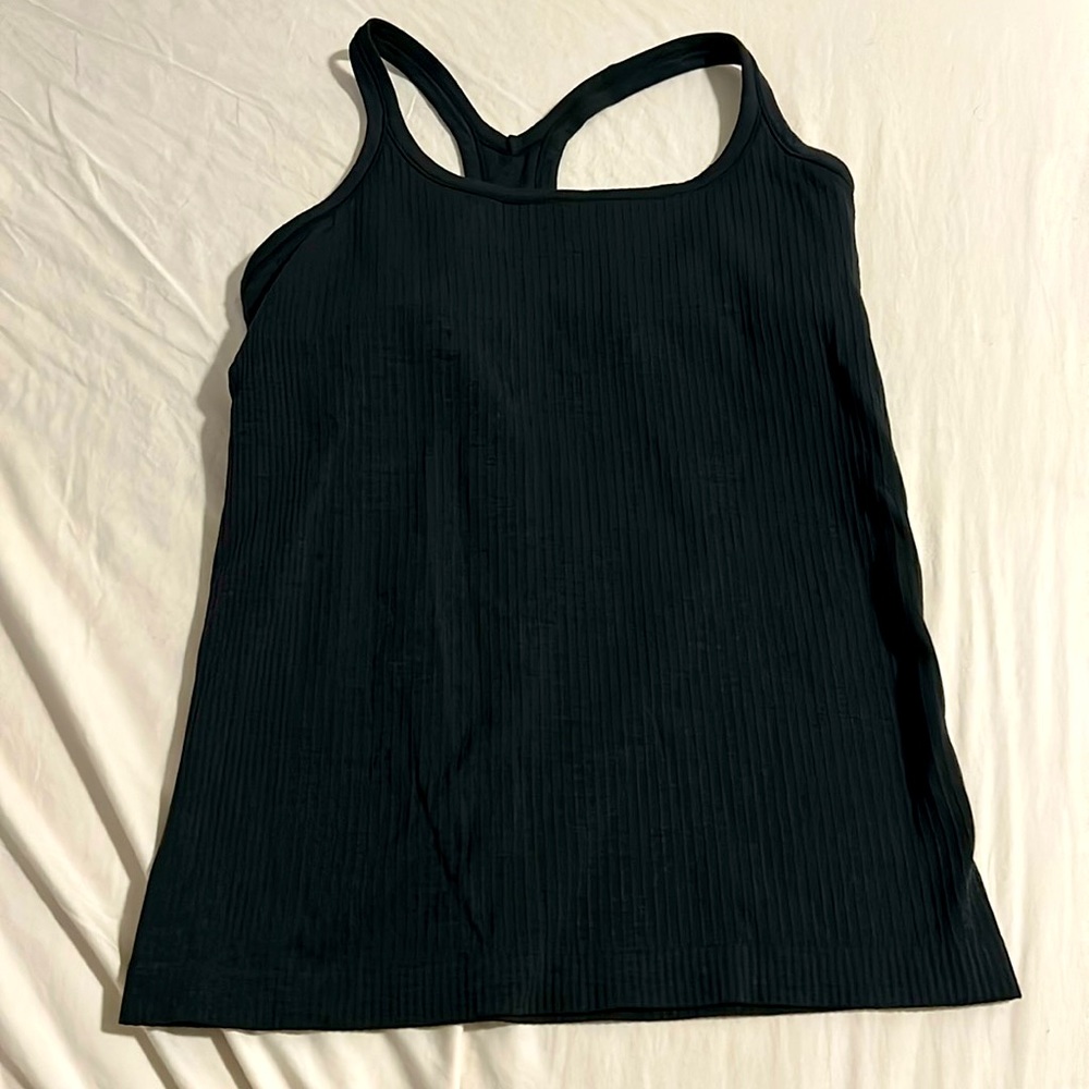 Lululemon Ebb to street tank with built in bra.  Black, size 8